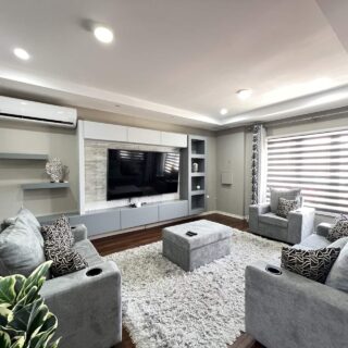 Lange Park Executive Apartment