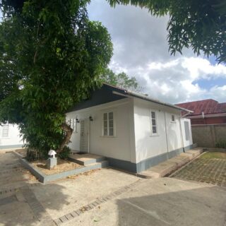 Bungalow for rent in St. Ann’s
