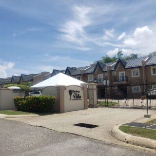 Golf Spring Villas, Trincity