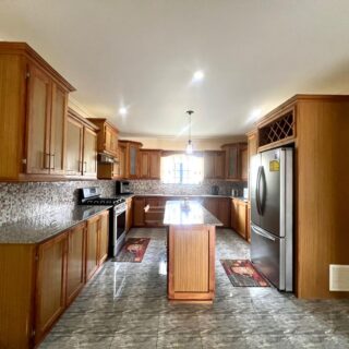 ✨Fully Furnished 3 Bedroom House for Rent✨  📍 Sereni-T Gardens , Chaguanas  💰 Rental Price – $7,500