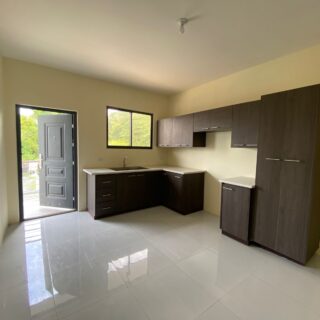 2 Bedroom Apartment in Champs Fleurs