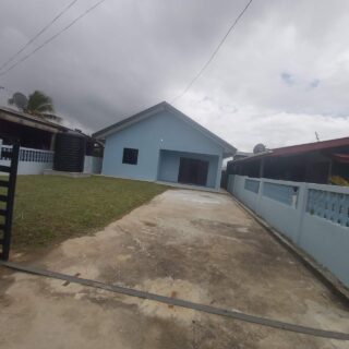Family home, Savannah Heights, Charlieville