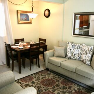 COZY MOVE IN READY FURNISHED ONE BEDROOM LOCATED AT NEWBURY HILL, GLENCOE