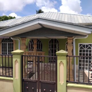 For Rent – 2-Bedroom Home in Omeara Road, Samaroo Village, Arima $3,000.00