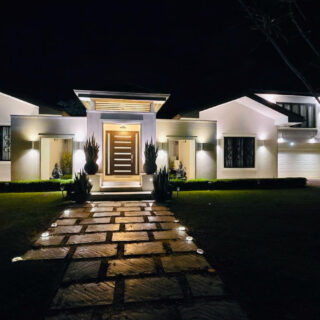 VALSAYN NORTH  – MODERN EXECUTIVE FURNISHED HOME 4BR 4.5BATH US$4000