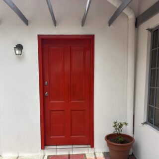 Hillside Avenue Apartment, Cascade (just off Pomme Rose) – For Rent