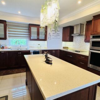 FOR RENT – FABULOUS FALCON HEIGHTS GOODWOOD PARK !  PET FRIENDLY