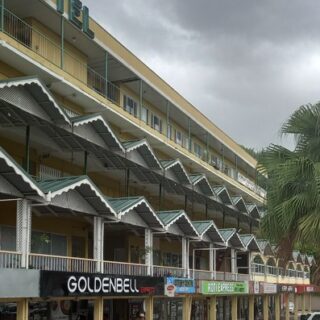 Commercial Space for RENT – ROYAL PALM PLAZA, MARAVAL – Starting at $5,040.00 per month