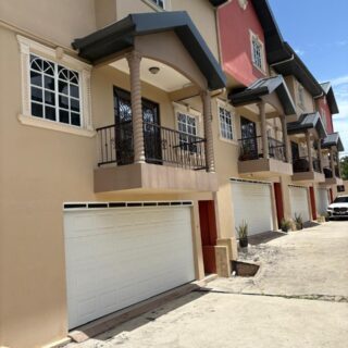 La Romain Townhouse